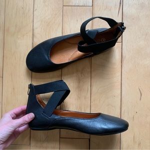 Vegan leather ballet flats